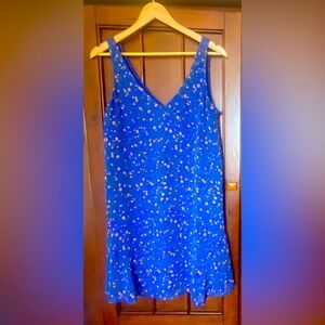 Small lined flowy sleeveless summer dress